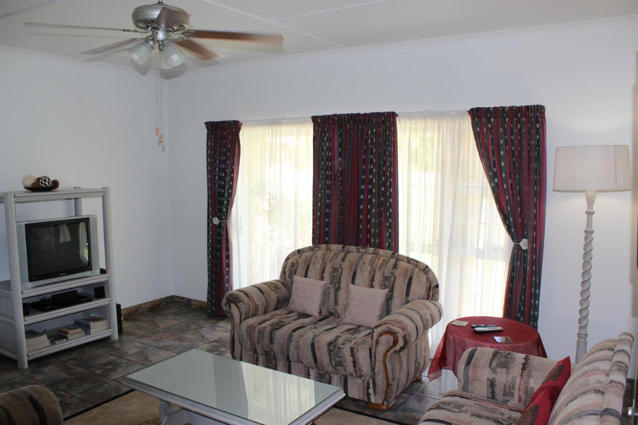 Van Biljon Cottage No Loadshedding Oudtshoorn Extérieur photo